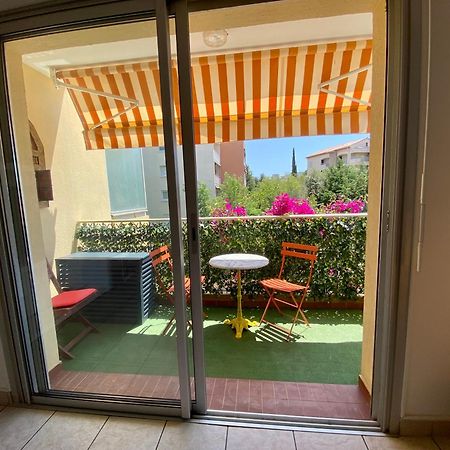 Chez Virginie : Appartement Lumineux Au Calme. Fréjus Zewnętrze zdjęcie