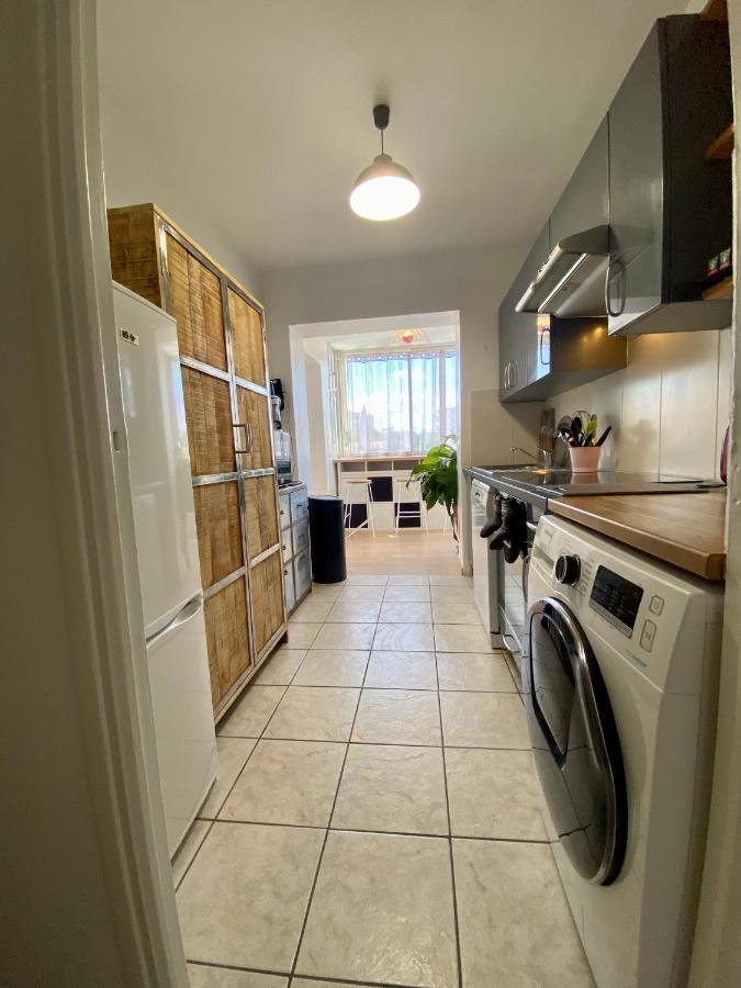 Chez Virginie : Appartement Lumineux Au Calme. Fréjus Zewnętrze zdjęcie