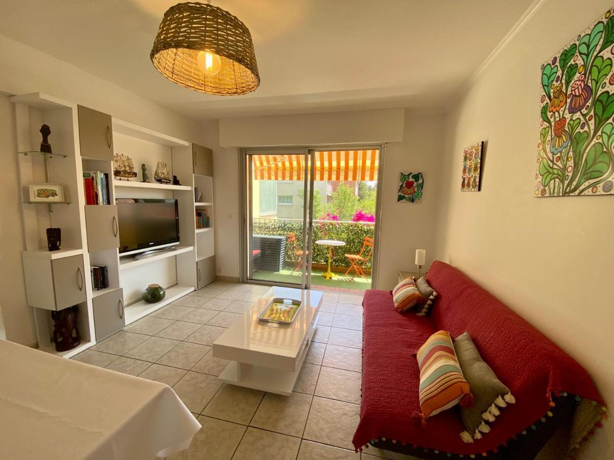 Chez Virginie : Appartement Lumineux Au Calme. Fréjus Zewnętrze zdjęcie